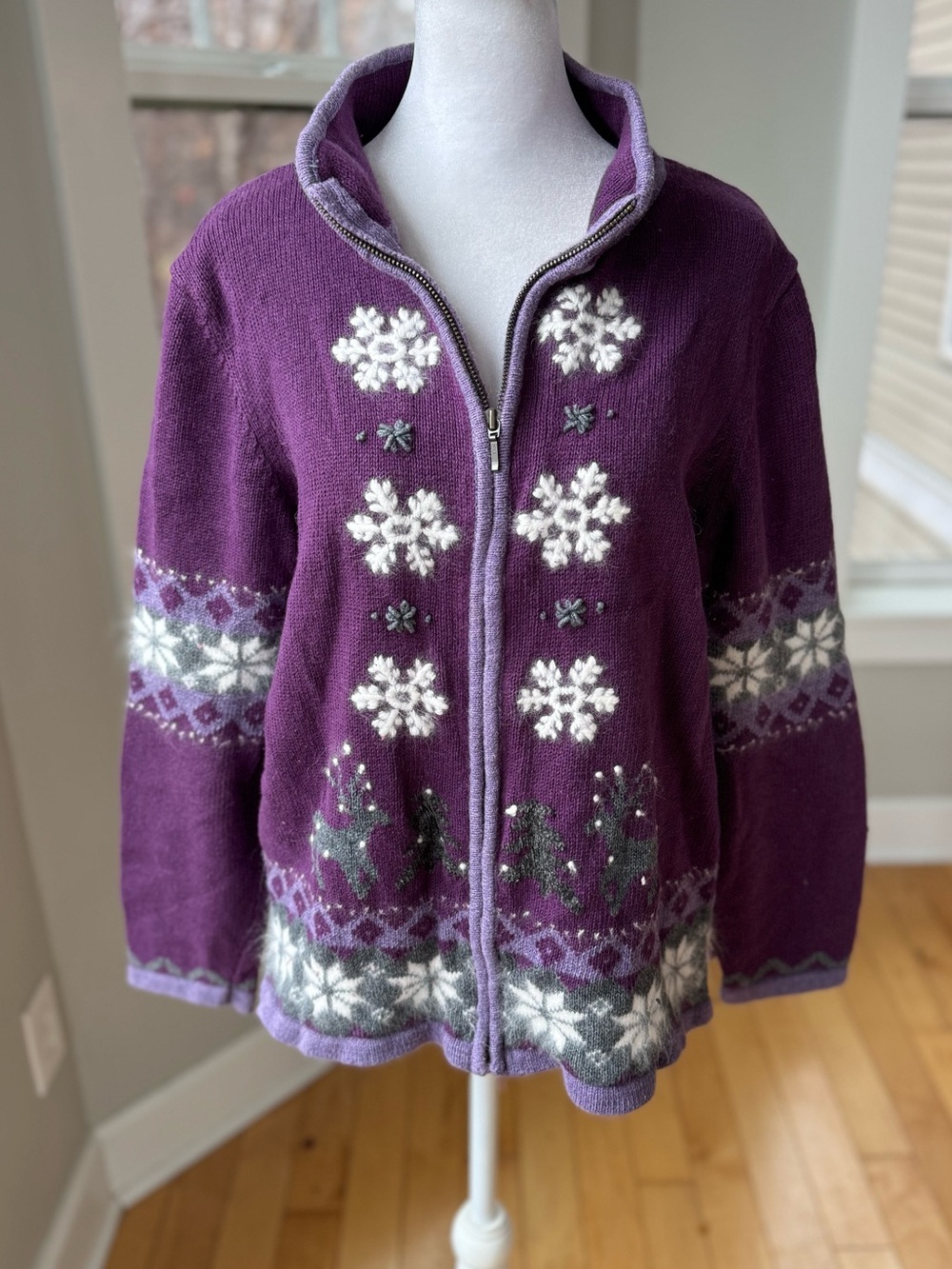 Vintage Land’s End Guide Series Purple White Snowflake Embroidered Cardigan Sz L